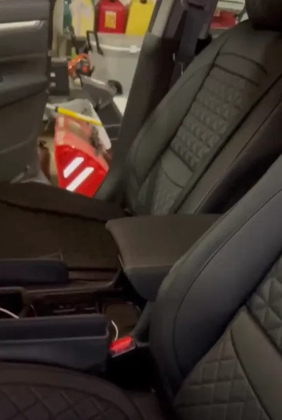 Capas instaladas no carro